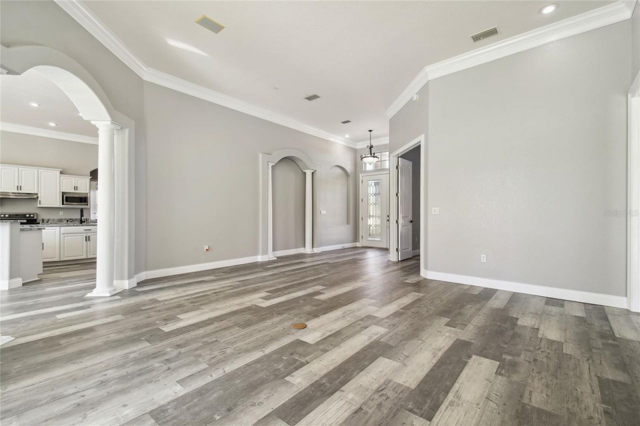 6644 Country Club Road, Wesley Chapel, FL 33544 Photo