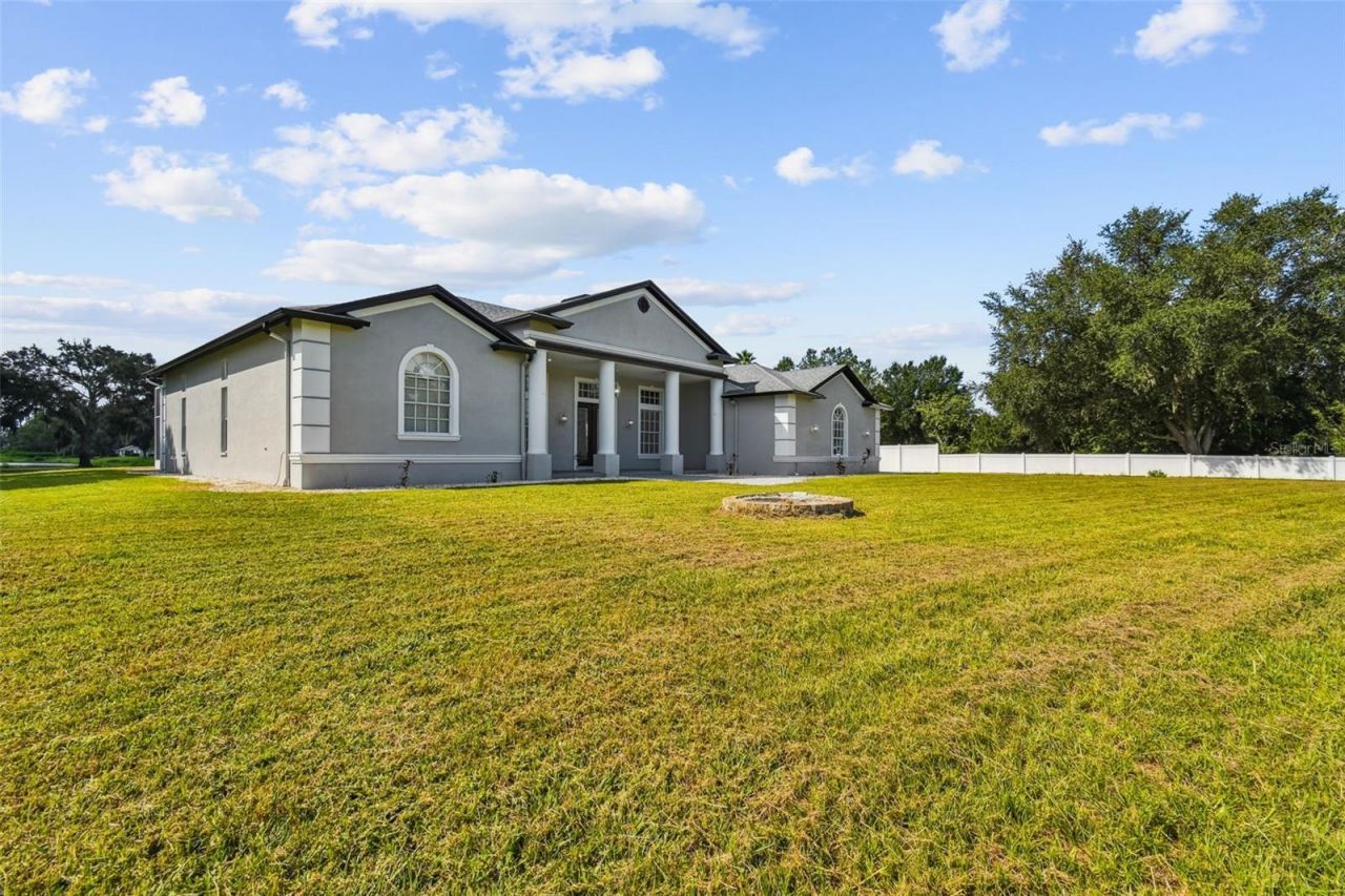 6644 Country Club Road, Wesley Chapel, FL 33544 Photo