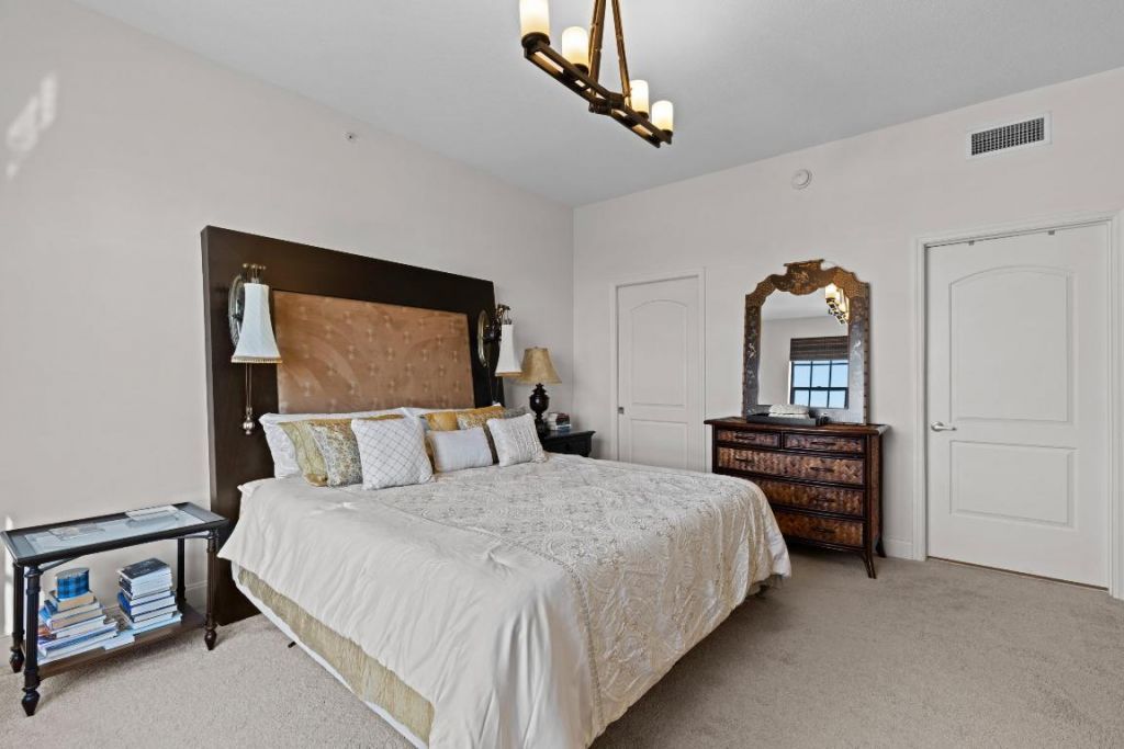 801 S Olive Avenue, Unit 1402, West Palm Beach, FL 33401 Photo