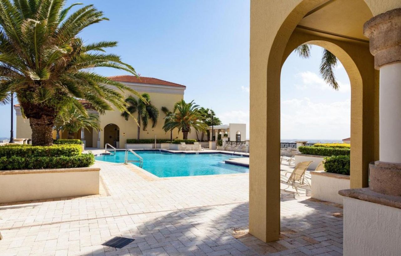 801 S Olive Avenue, Unit 1402, West Palm Beach, FL 33401 Photo