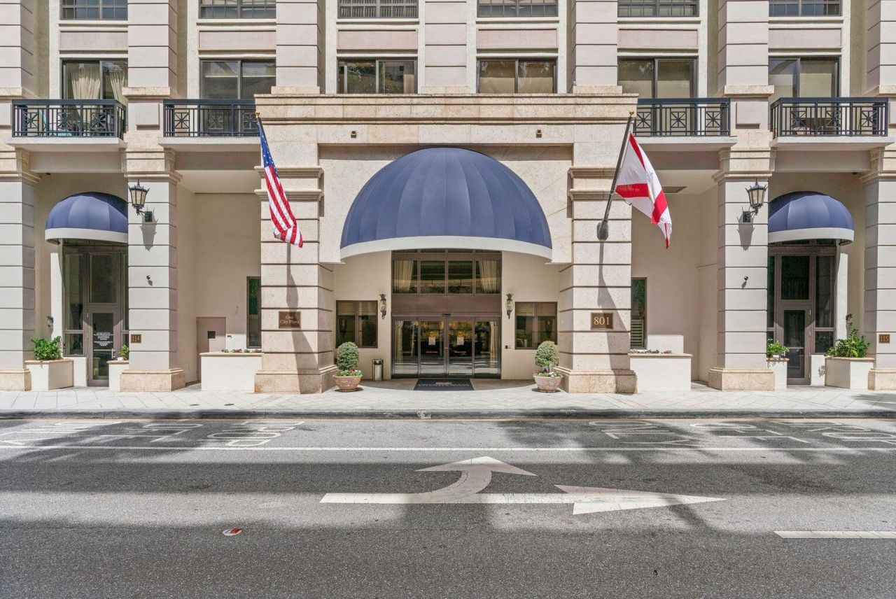 801 S Olive Avenue, Unit 1402, West Palm Beach, FL 33401 Photo