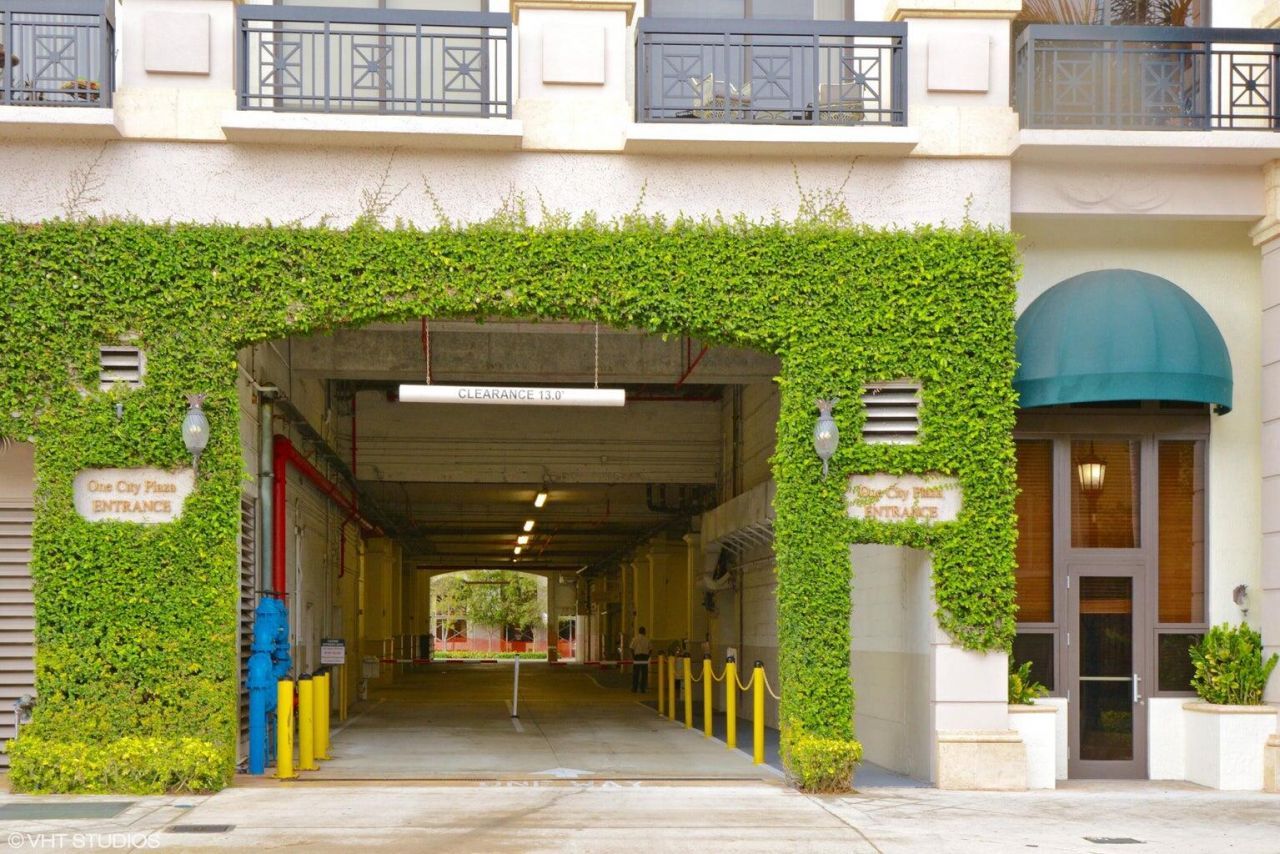 801 S Olive Avenue, Unit 1402, West Palm Beach, FL 33401 Photo