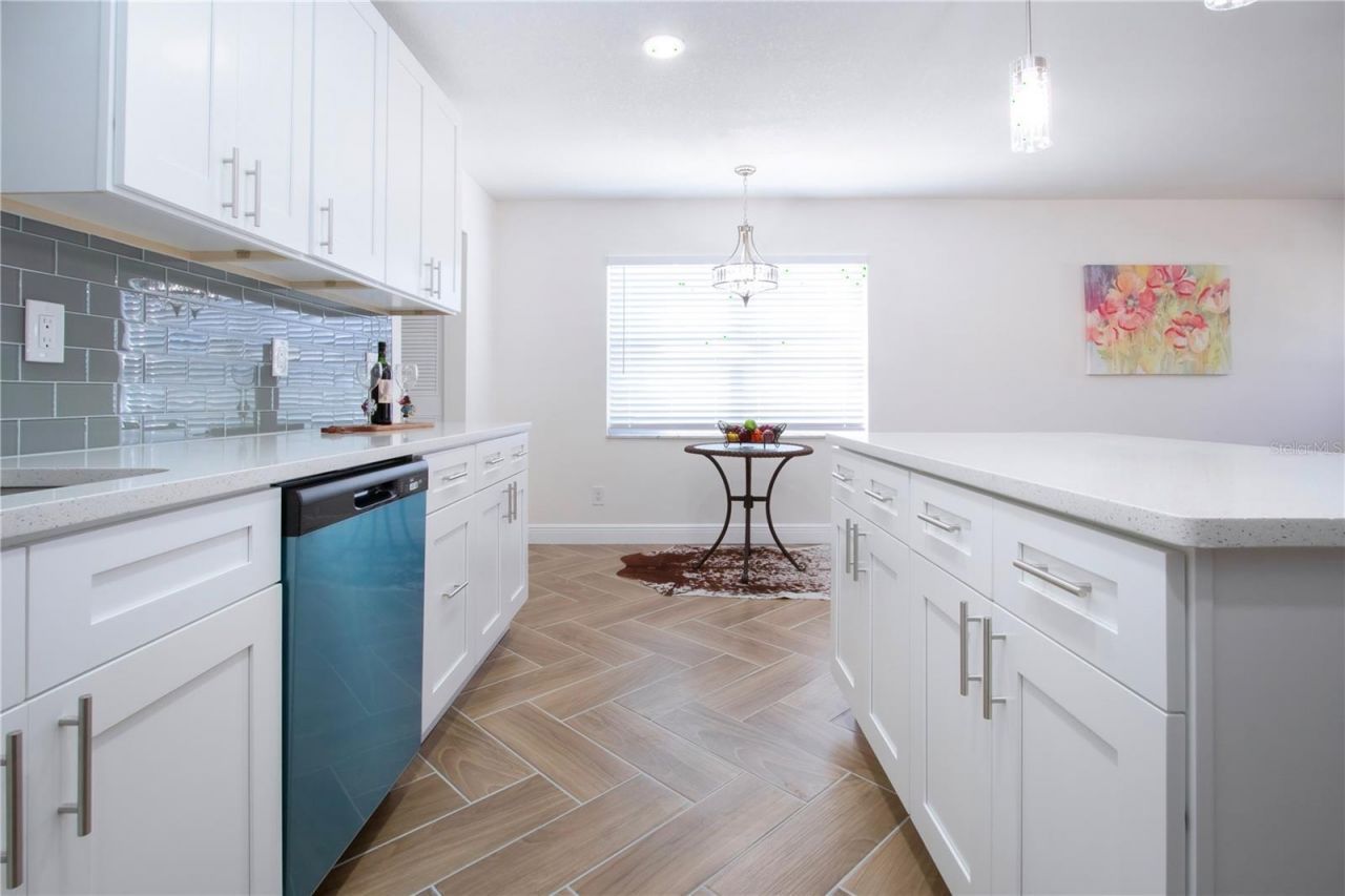 1902 Andover Street, Unit 198, Sun City Center, FL 33573 Photo