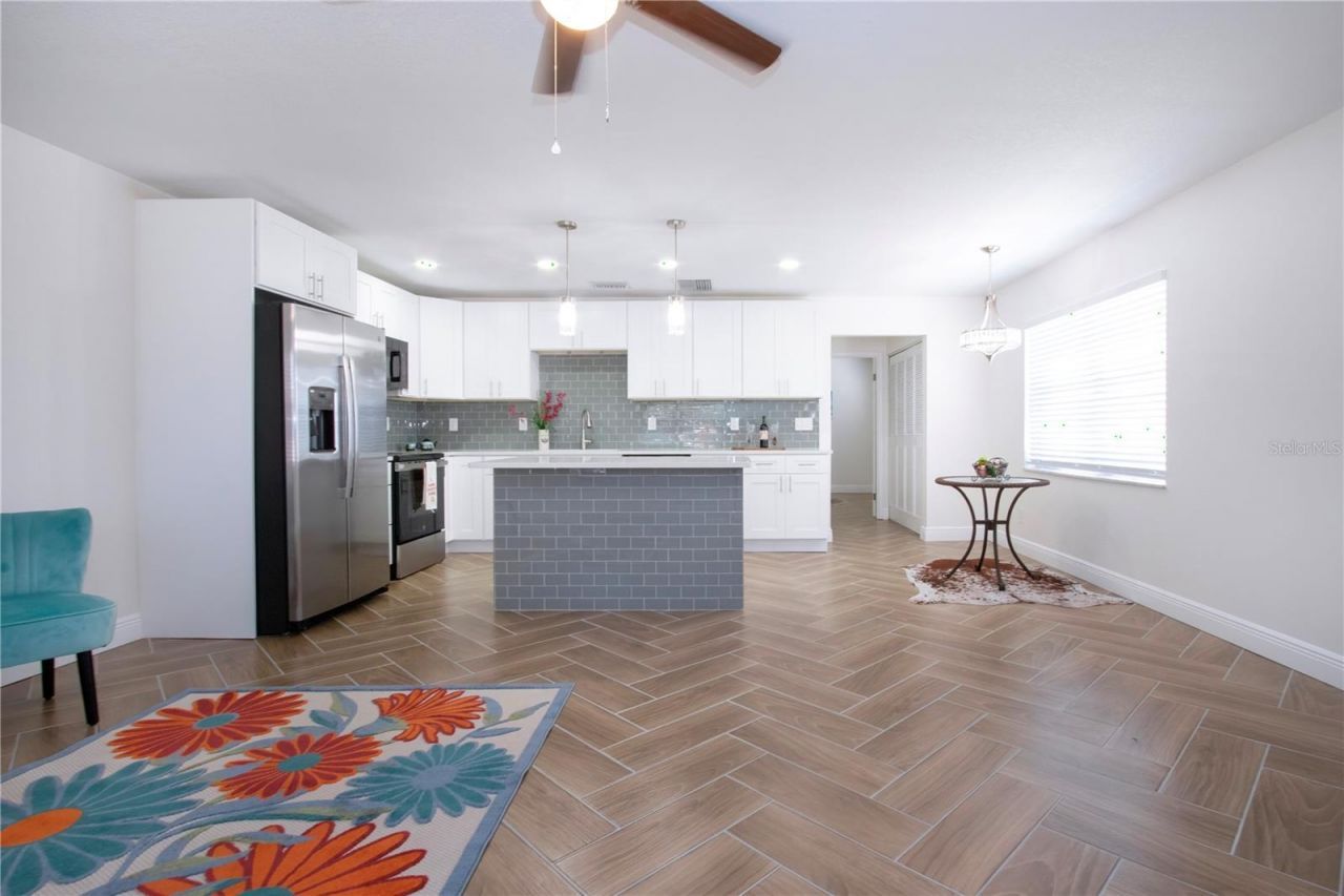 1902 Andover Street, Unit 198, Sun City Center, FL 33573 Photo