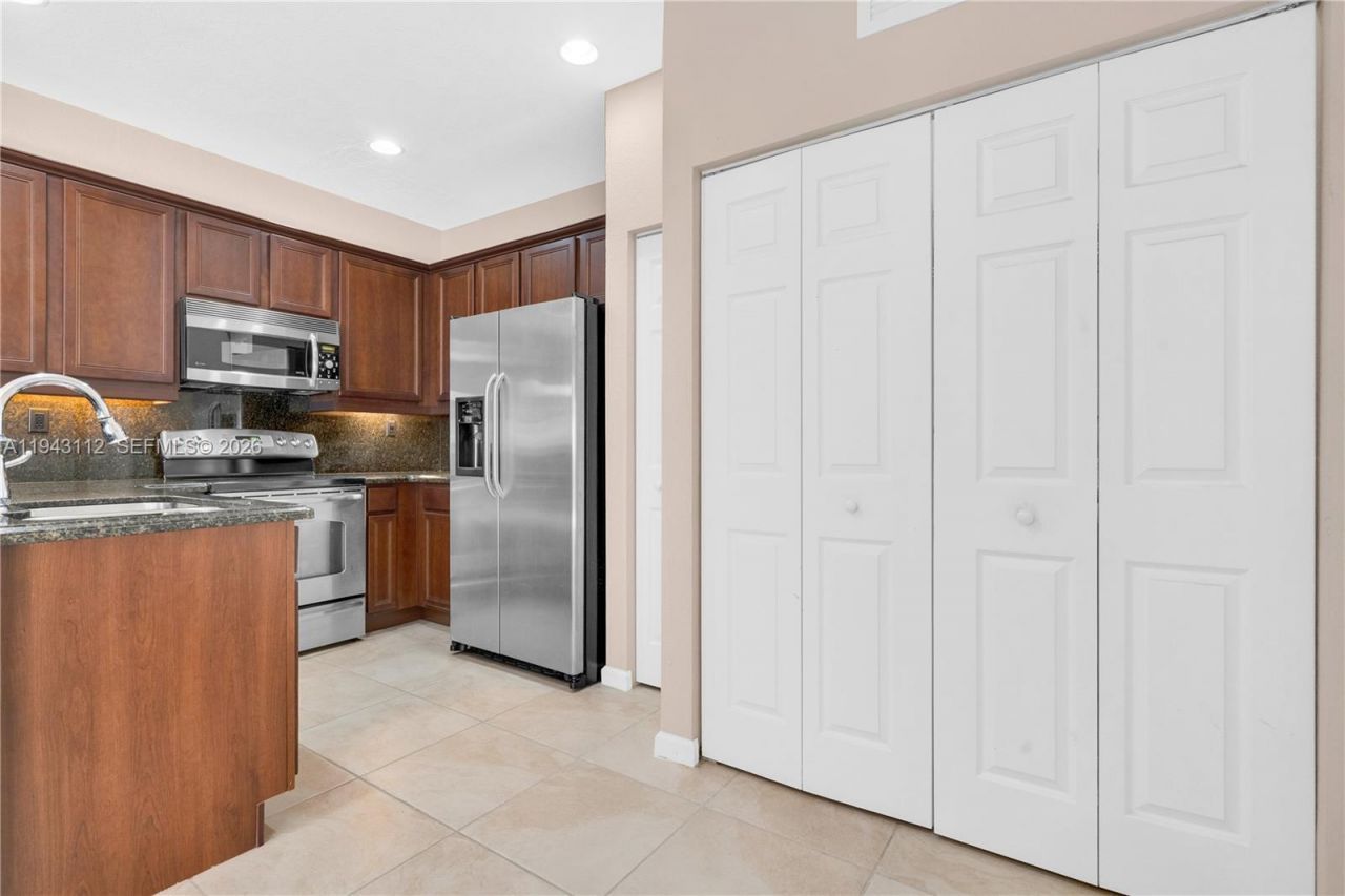 14102 SW 276th St, Homestead, FL 33032 Photo