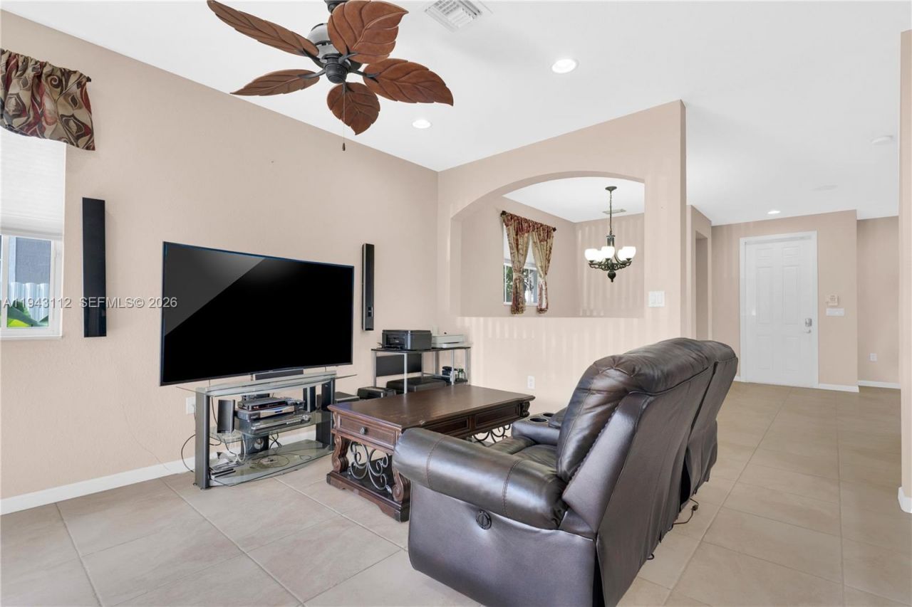 14102 SW 276th St, Homestead, FL 33032 Photo