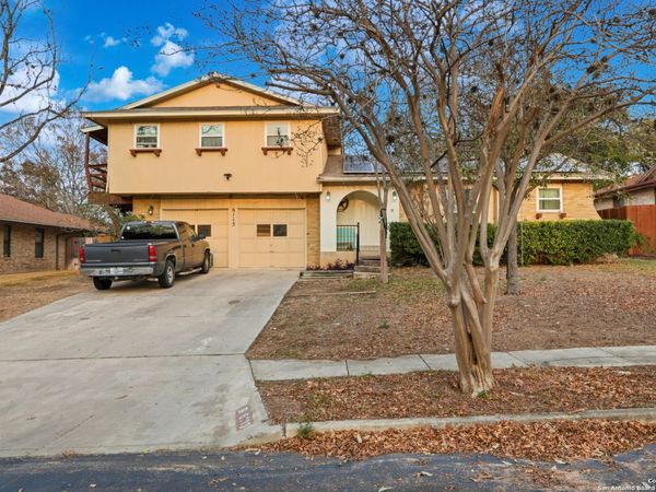 6113 Sun Dial, Leon Valley, TX 78238