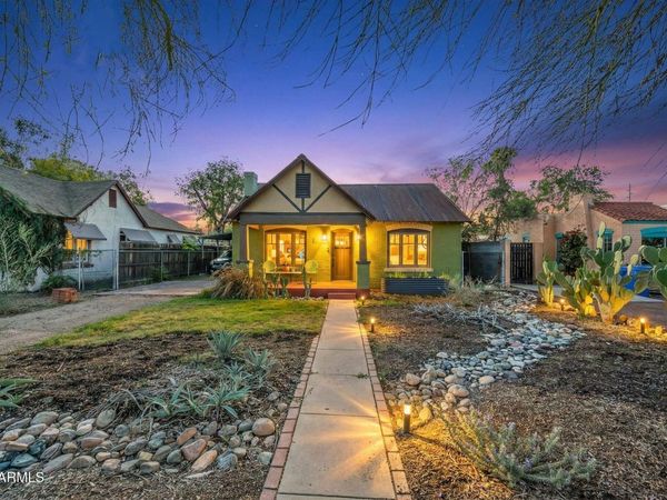 1813 E WILLETTA Street, Phoenix, AZ 85006