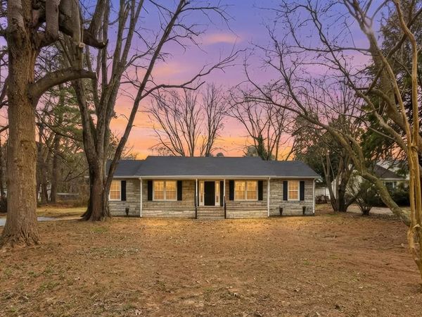 192 E Banbury Road, TAPPAHANNOCK, VA 22560