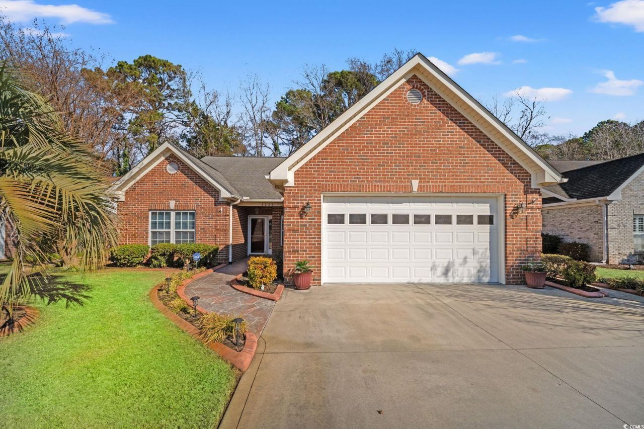 4221 Ravenwood Dr. Photo 1