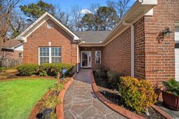 4221 Ravenwood Dr. photo 4