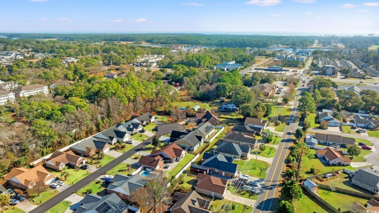 4221 Ravenwood Dr. Photo 37