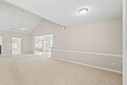 4221 Ravenwood Dr. photo 4