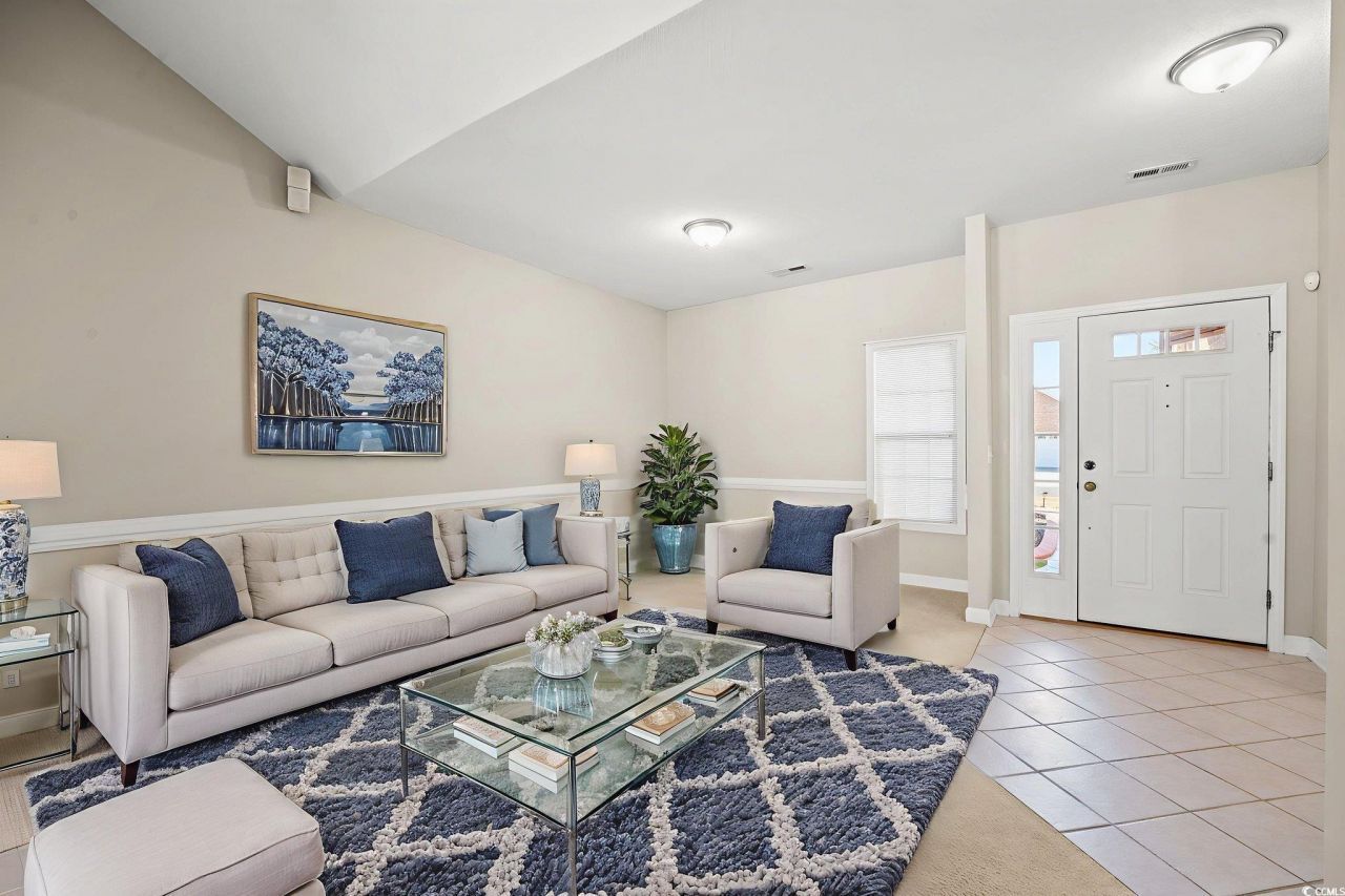 4221 Ravenwood Dr. Photo 6