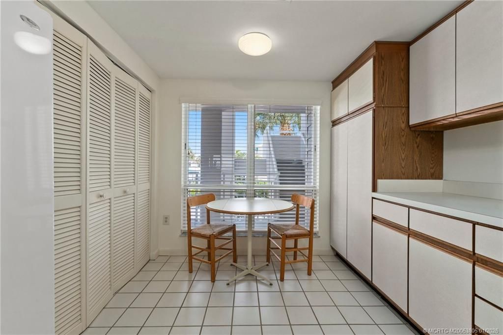 164 NE Edgewater Drive, Unit 2105, Stuart, FL 34996 Photo