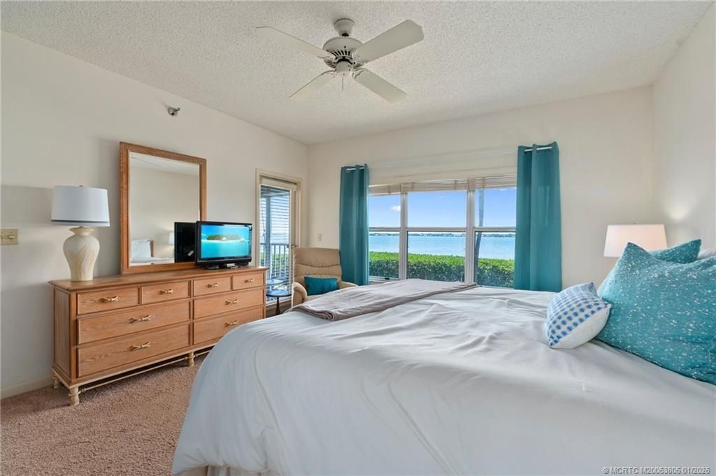 164 NE Edgewater Drive, Unit 2105, Stuart, FL 34996 Photo