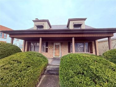 738 Main Street, Wellsville, OH 43968