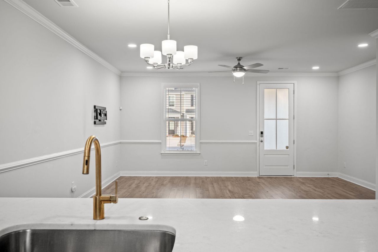 523 Green Fern Drive Photo 17