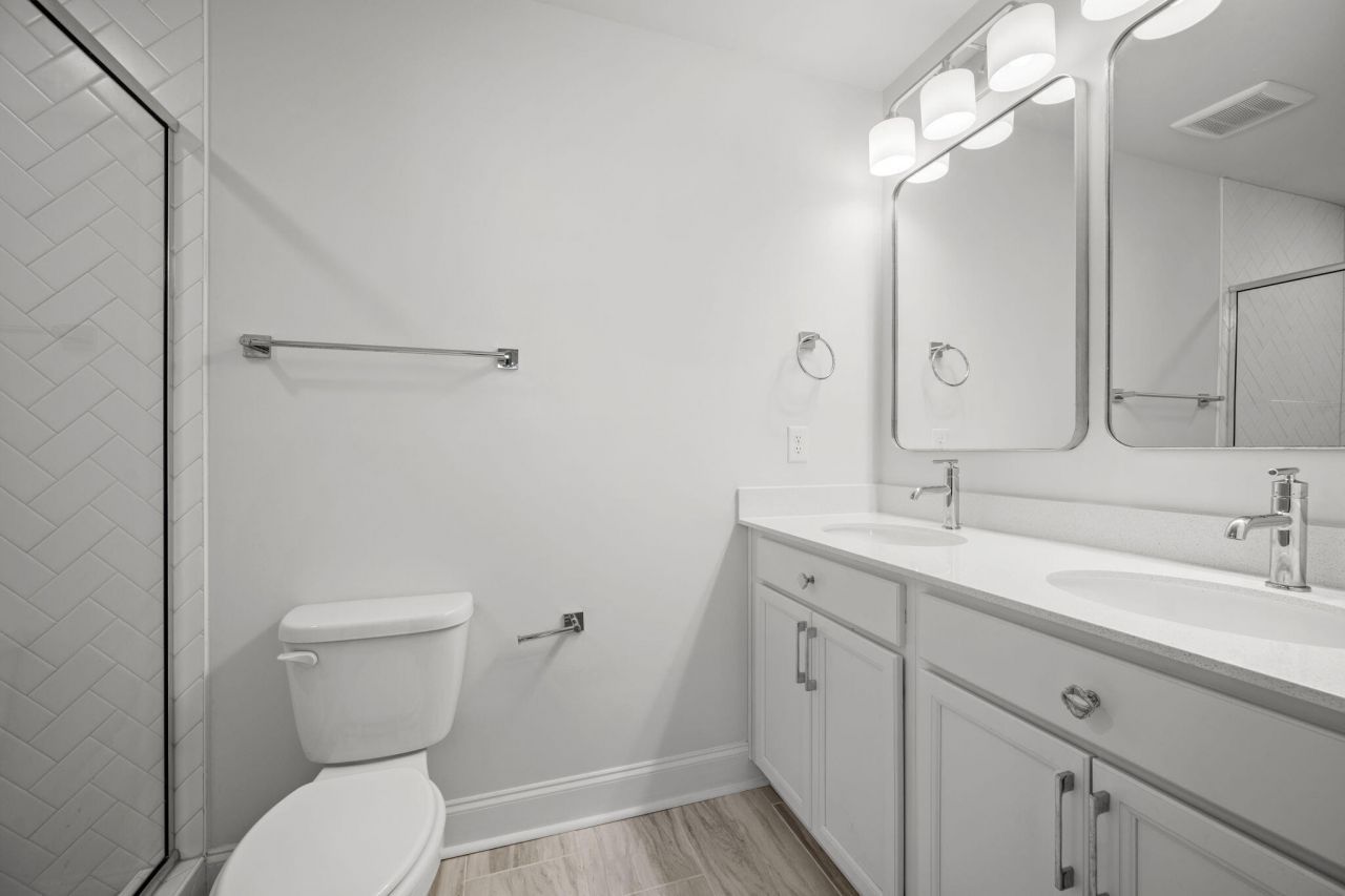 523 Green Fern Drive Photo 29