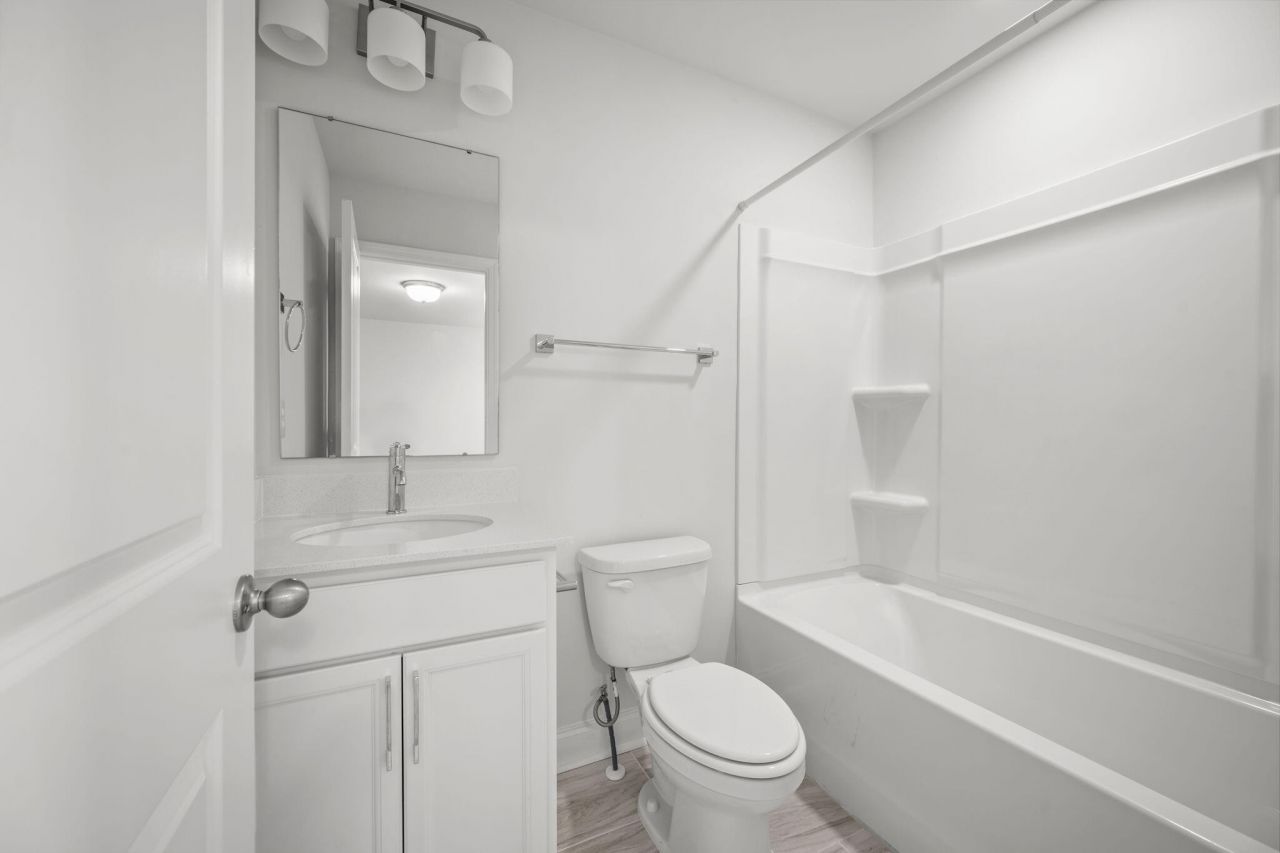 523 Green Fern Drive Photo 34