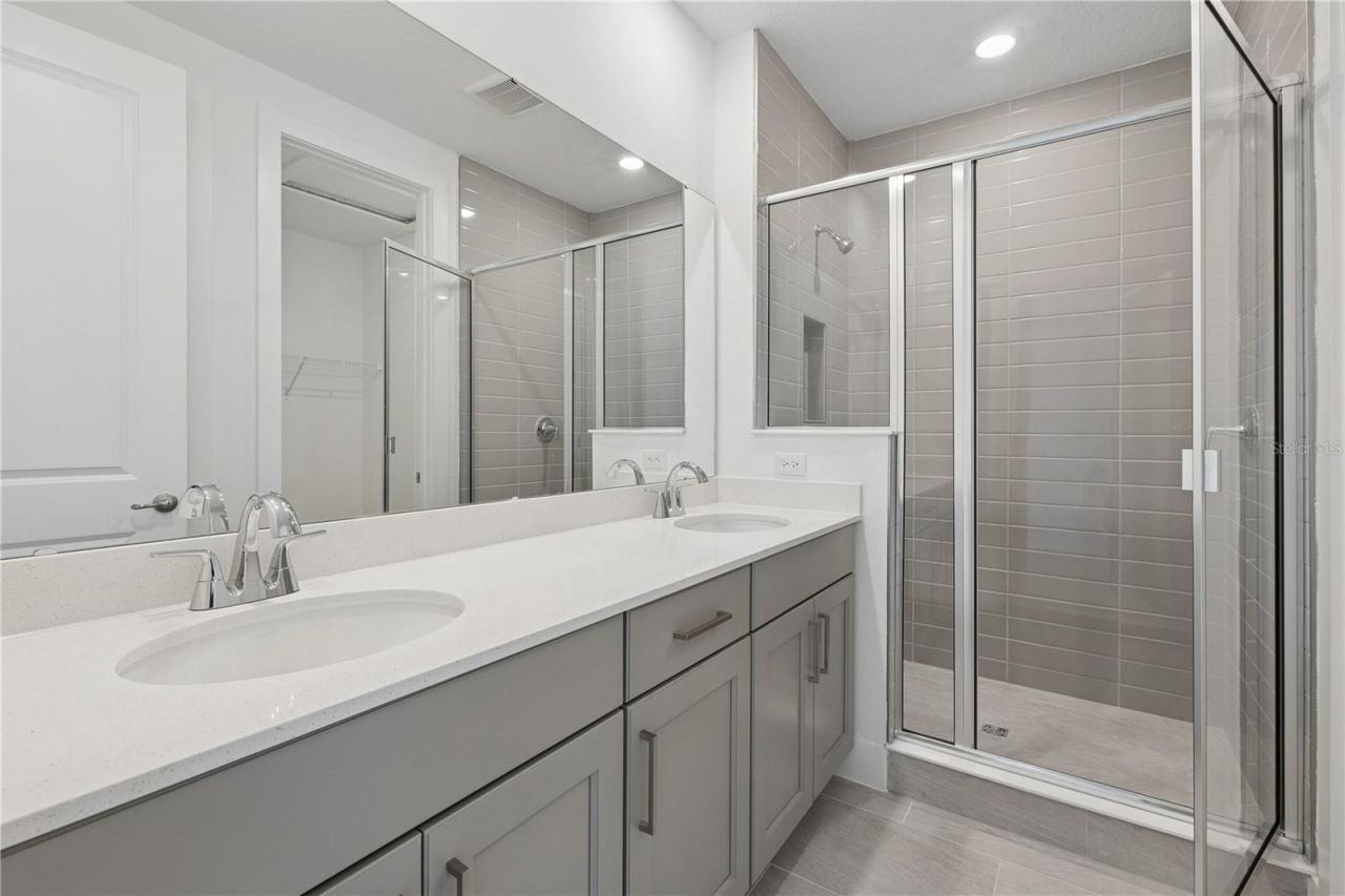 9156 Sinatra Lane, Orlando, FL 32827 Photo
