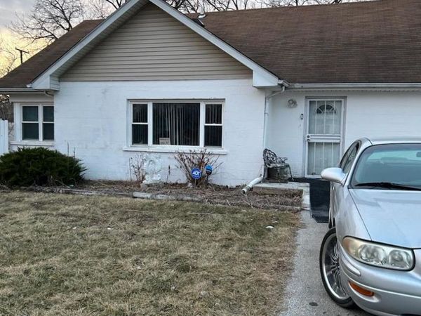1424 Woodlawn Avenue, Ford Heights, IL 60411