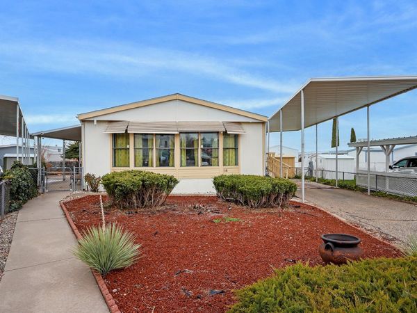 7118 Remington Drive NE, Albuquerque, NM 87109