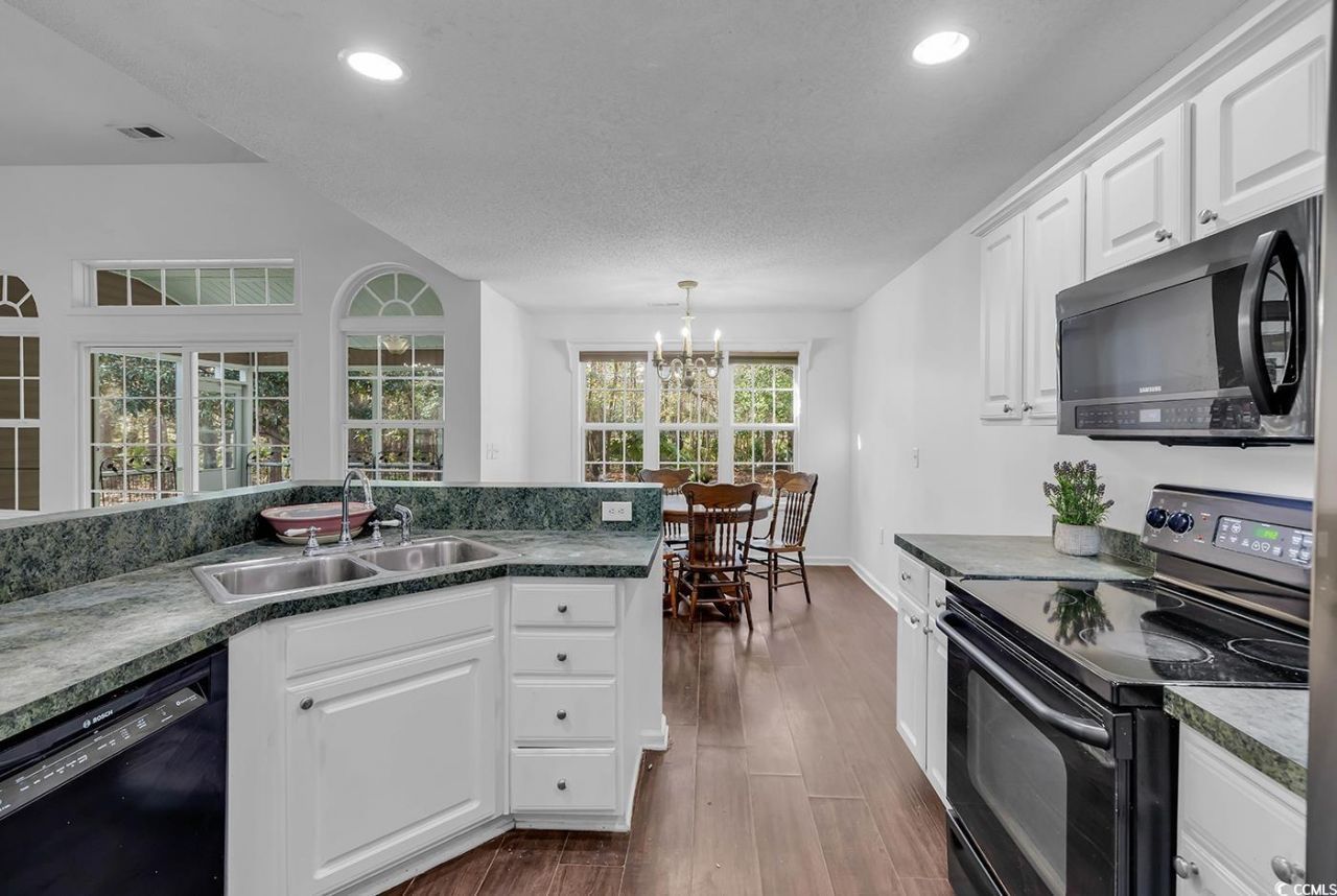 540 Calypso Dr. Photo 20