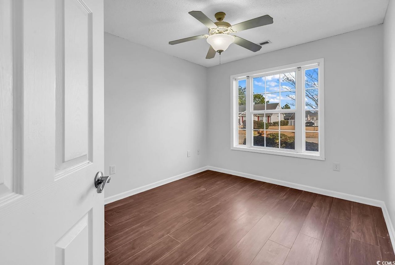 540 Calypso Dr. Photo 32