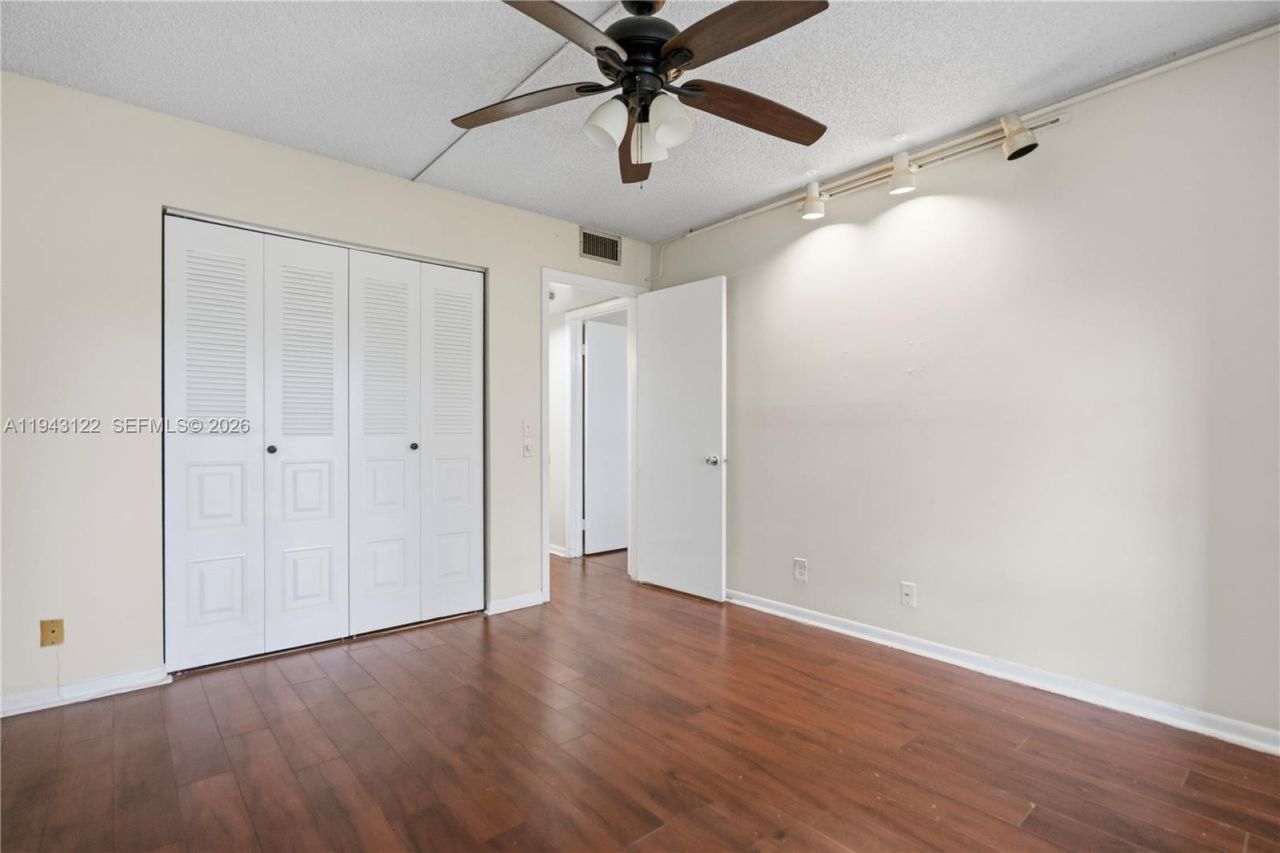 251 SW 132nd Way, Unit 117H, Pembroke Pines, FL 33027 Photo