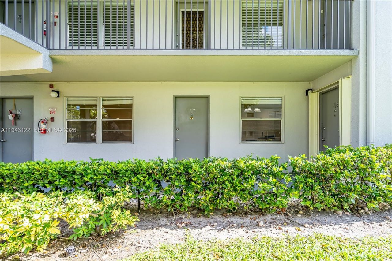251 SW 132nd Way, Unit 117H, Pembroke Pines, FL 33027 Photo