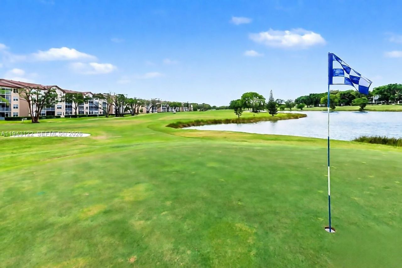 251 SW 132nd Way, Unit 117H, Pembroke Pines, FL 33027 Photo