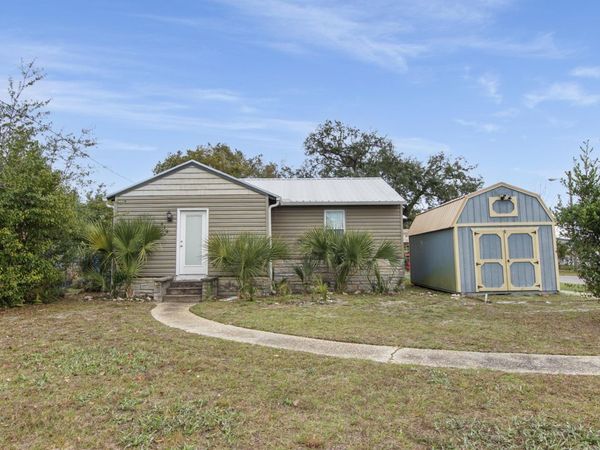 614 Bay Avenue, Panama City, FL 32401