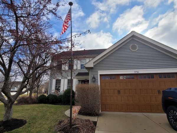 5716 Breezeland Road, Carpentersville, IL 60110