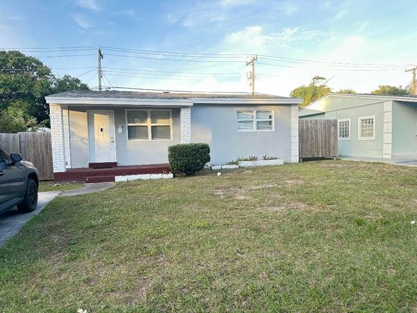 725 58th Street, West Palm Beach, FL 33407