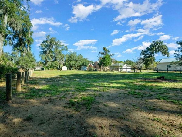 2026 NE 97TH ST. RD., ANTHONY, FL 32617