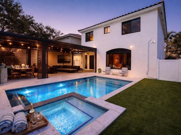 7782 NW 18th St, Pembroke Pines, FL 33024