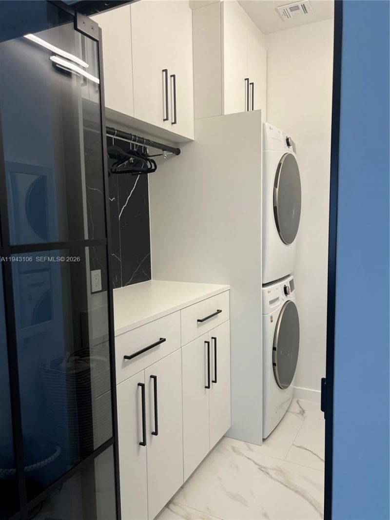 7782 NW 18th St, Pembroke Pines, FL 33024 Photo