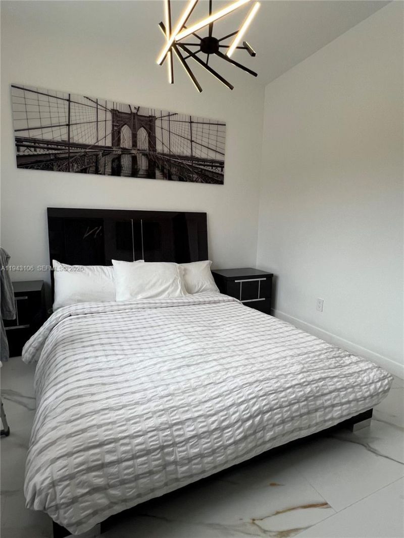 7782 NW 18th St, Pembroke Pines, FL 33024 Photo