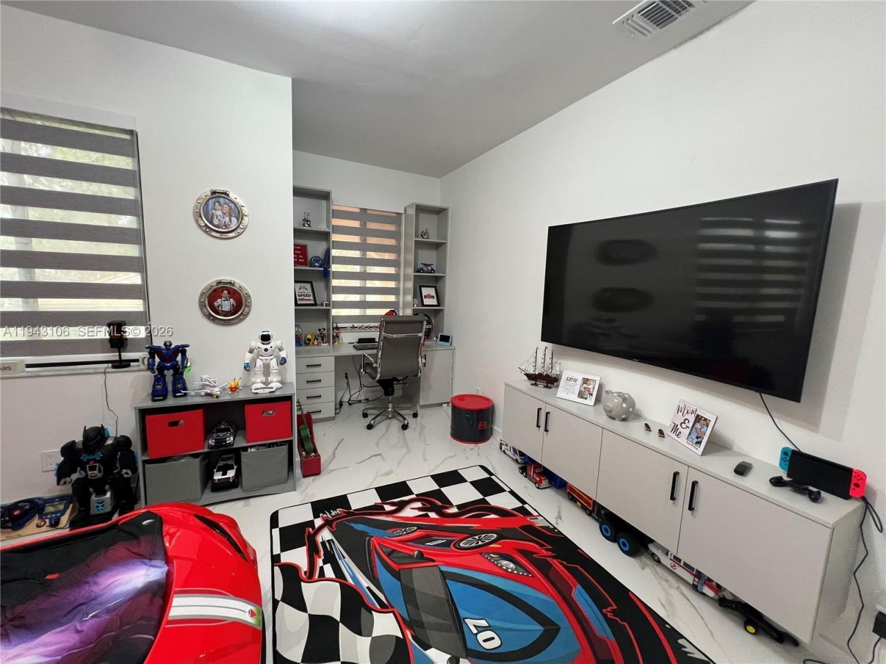 7782 NW 18th St, Pembroke Pines, FL 33024 Photo