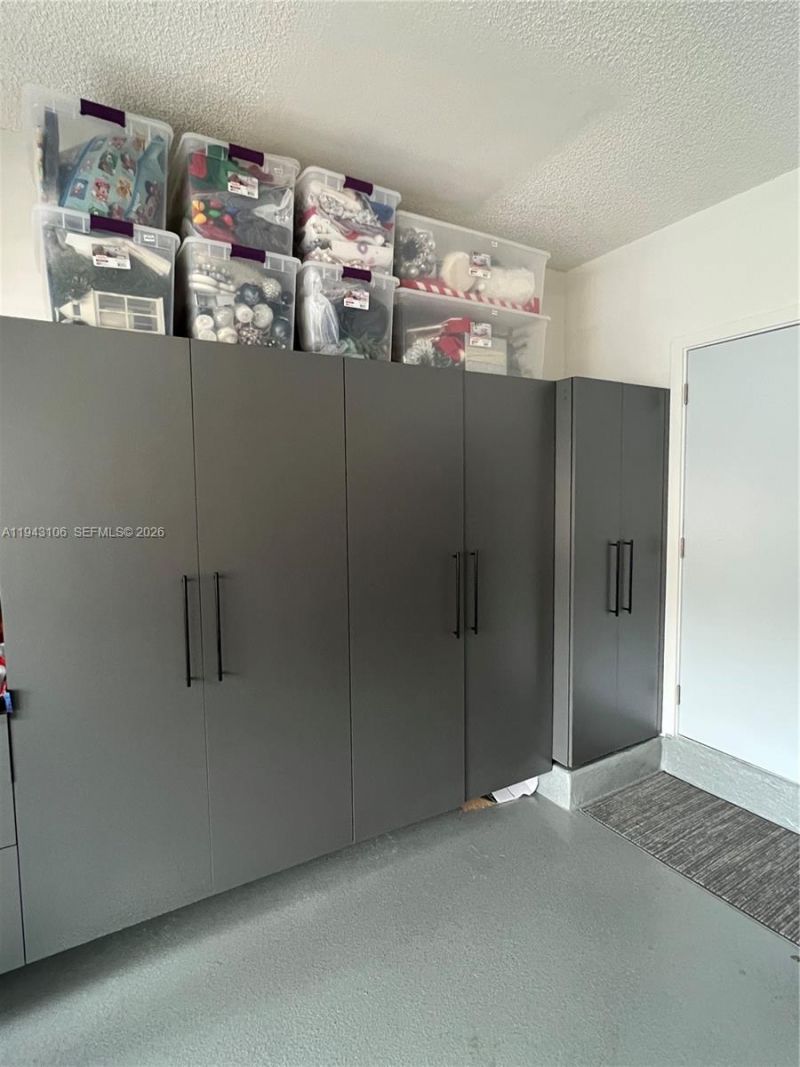 7782 NW 18th St, Pembroke Pines, FL 33024 Photo