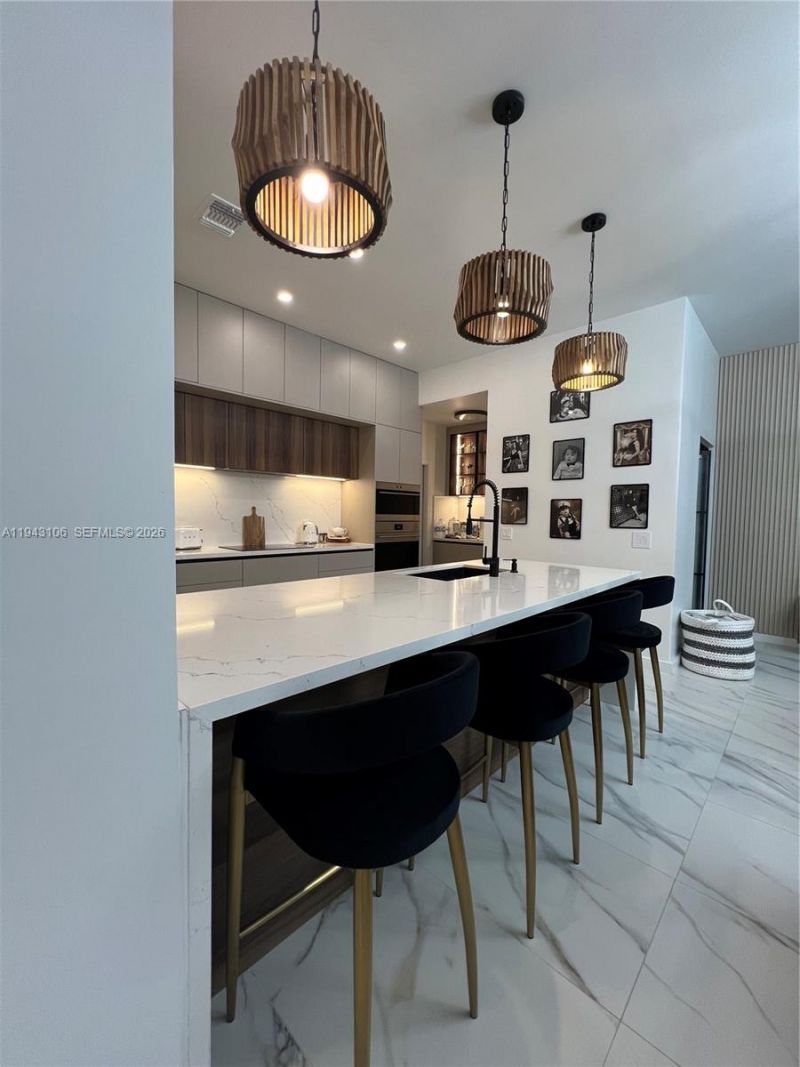 7782 NW 18th St, Pembroke Pines, FL 33024 Photo