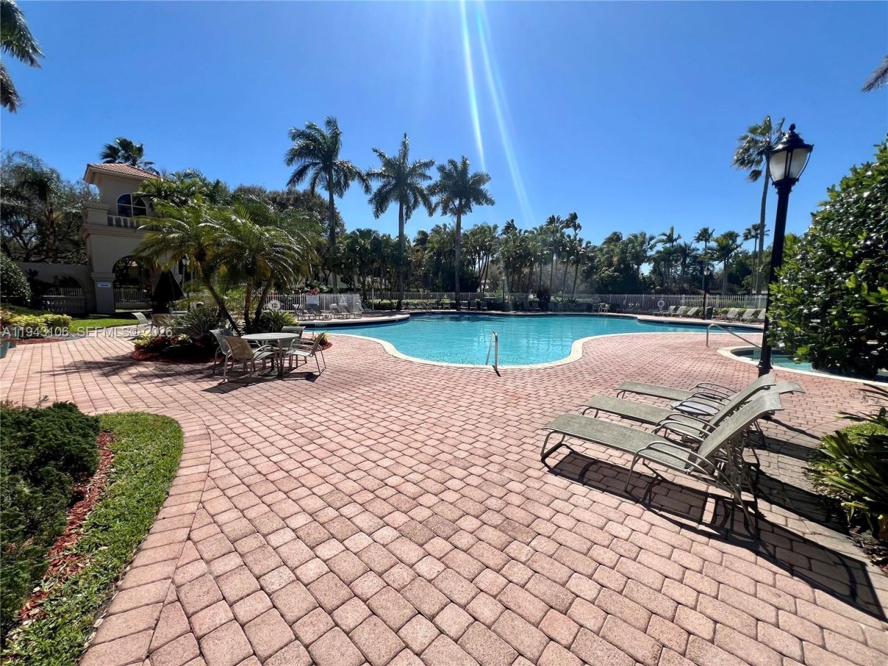 7782 NW 18th St, Pembroke Pines, FL 33024 Photo