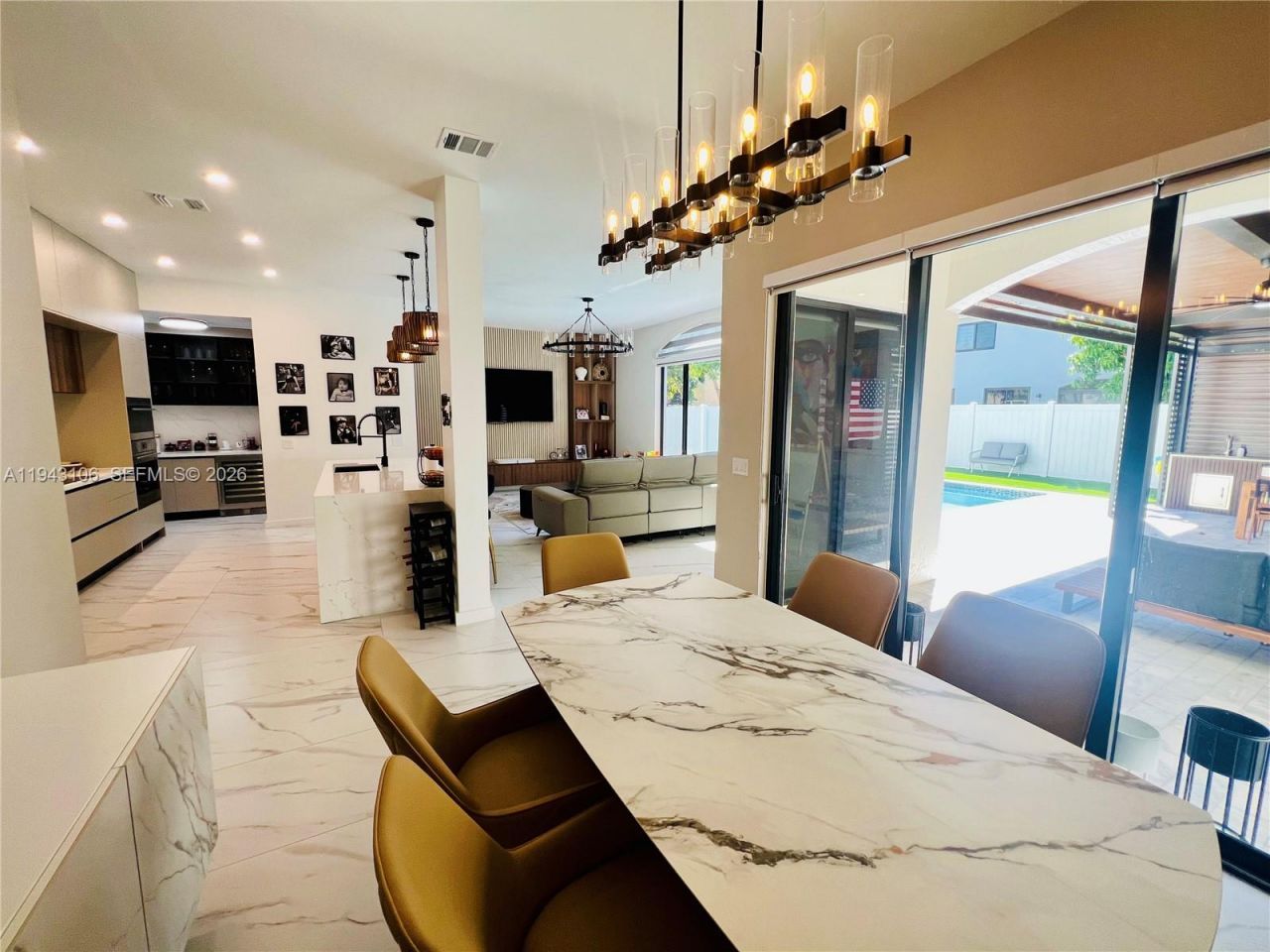 7782 NW 18th St, Pembroke Pines, FL 33024 Photo