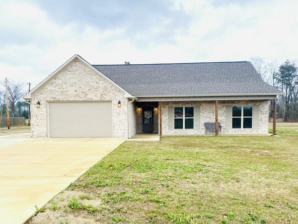 60012 C&C Ln., Smithville, MS 38870