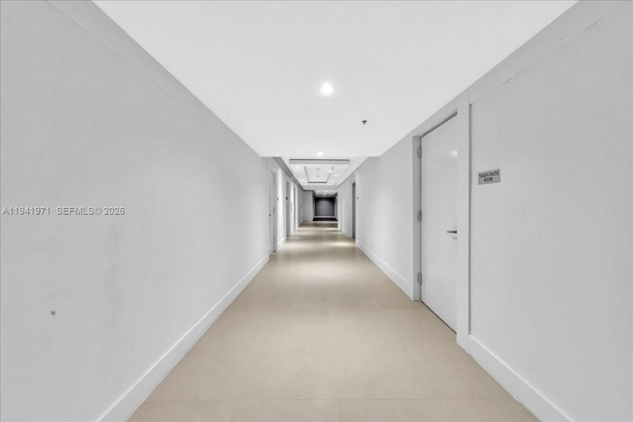 8877 Collins Ave , Unit PH-2, Surfside, FL 33154 Photo