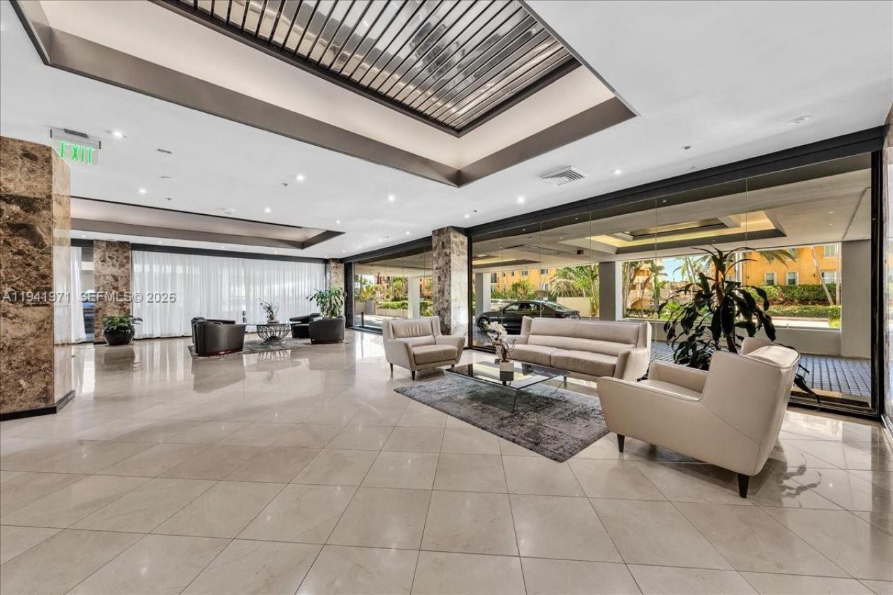 8877 Collins Ave , Unit PH-2, Surfside, FL 33154 Photo