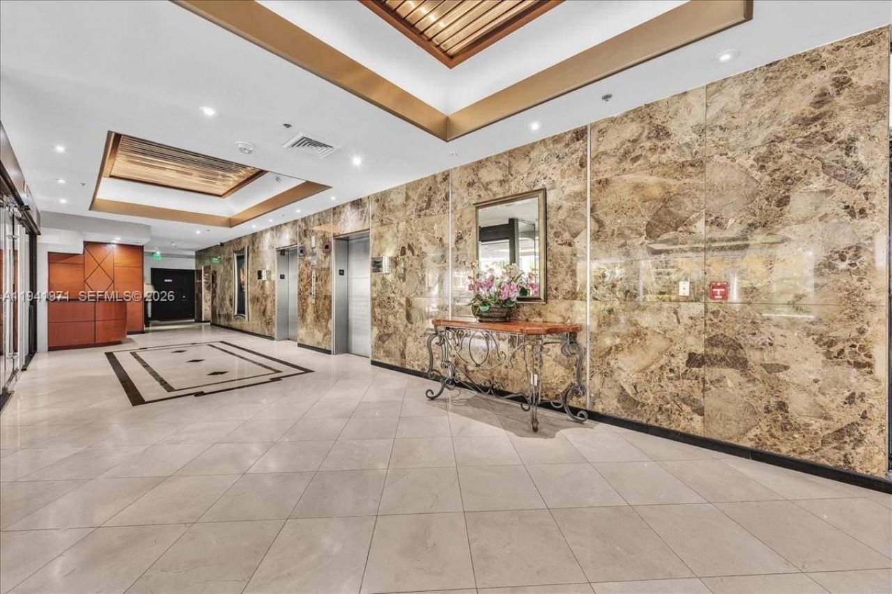 8877 Collins Ave , Unit PH-2, Surfside, FL 33154 Photo