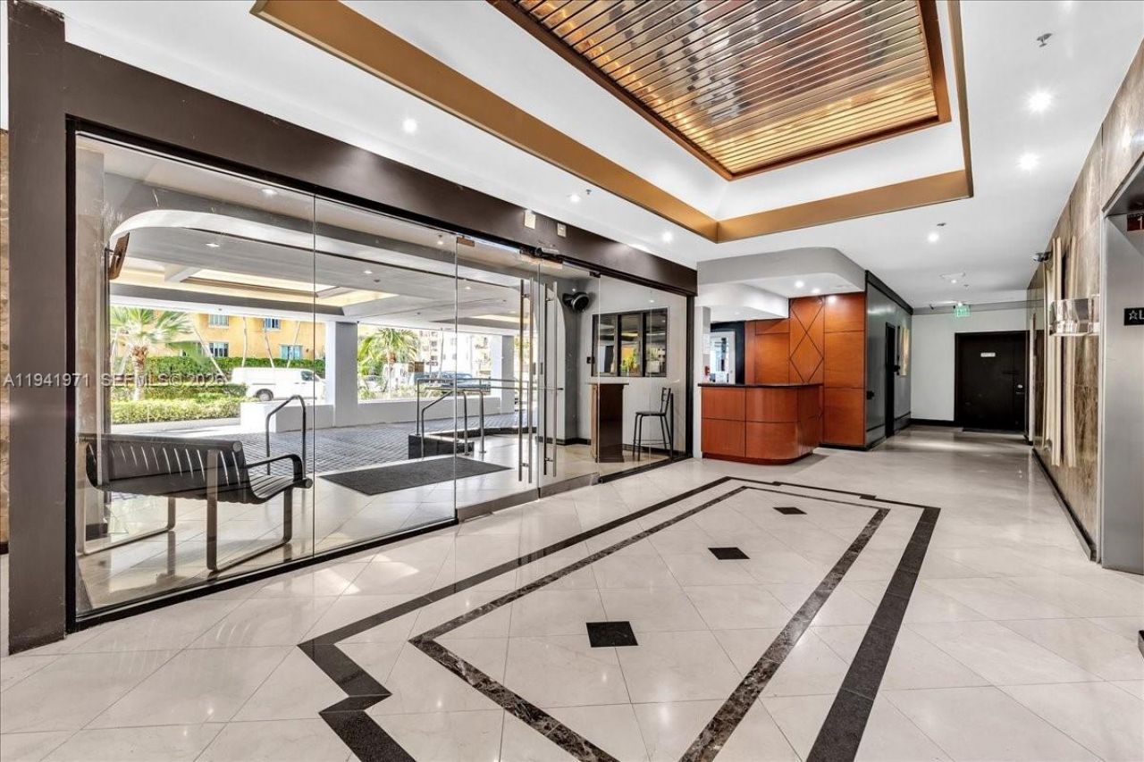 8877 Collins Ave , Unit PH-2, Surfside, FL 33154 Photo