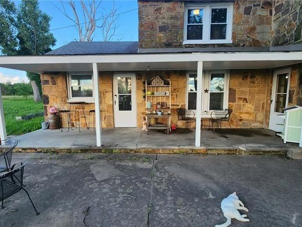2357 160 Highway, Columbus, KS 66725